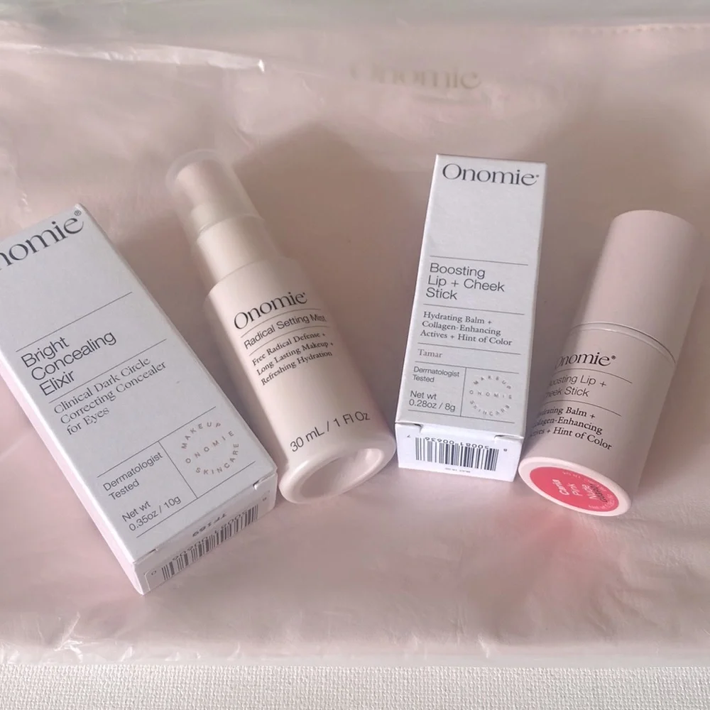 ONOMIE - Award winning Korean skincare Set of 4 Skin care BUNDLE! All New in box